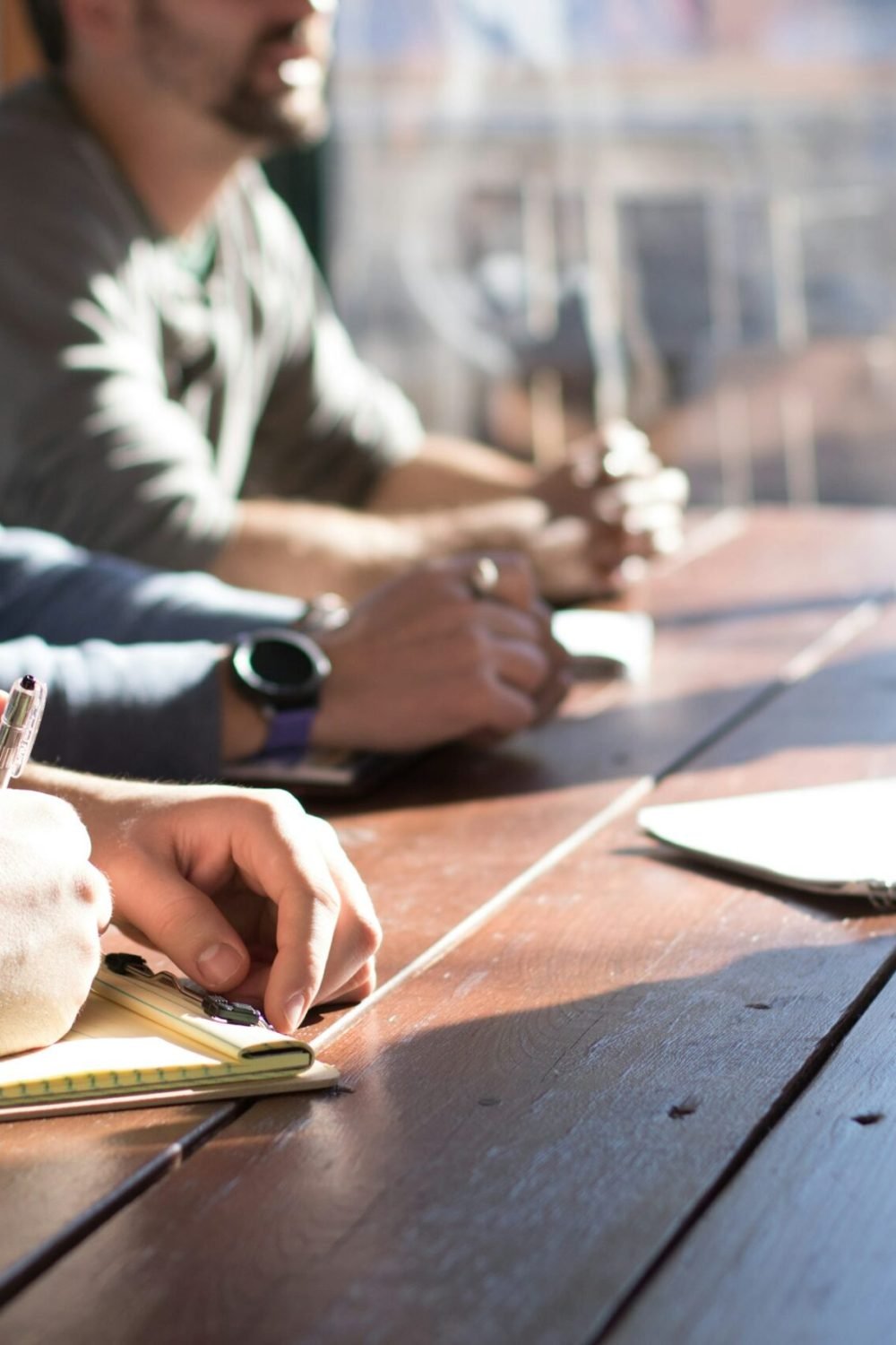 photo-1517048676732-d65bc937f952